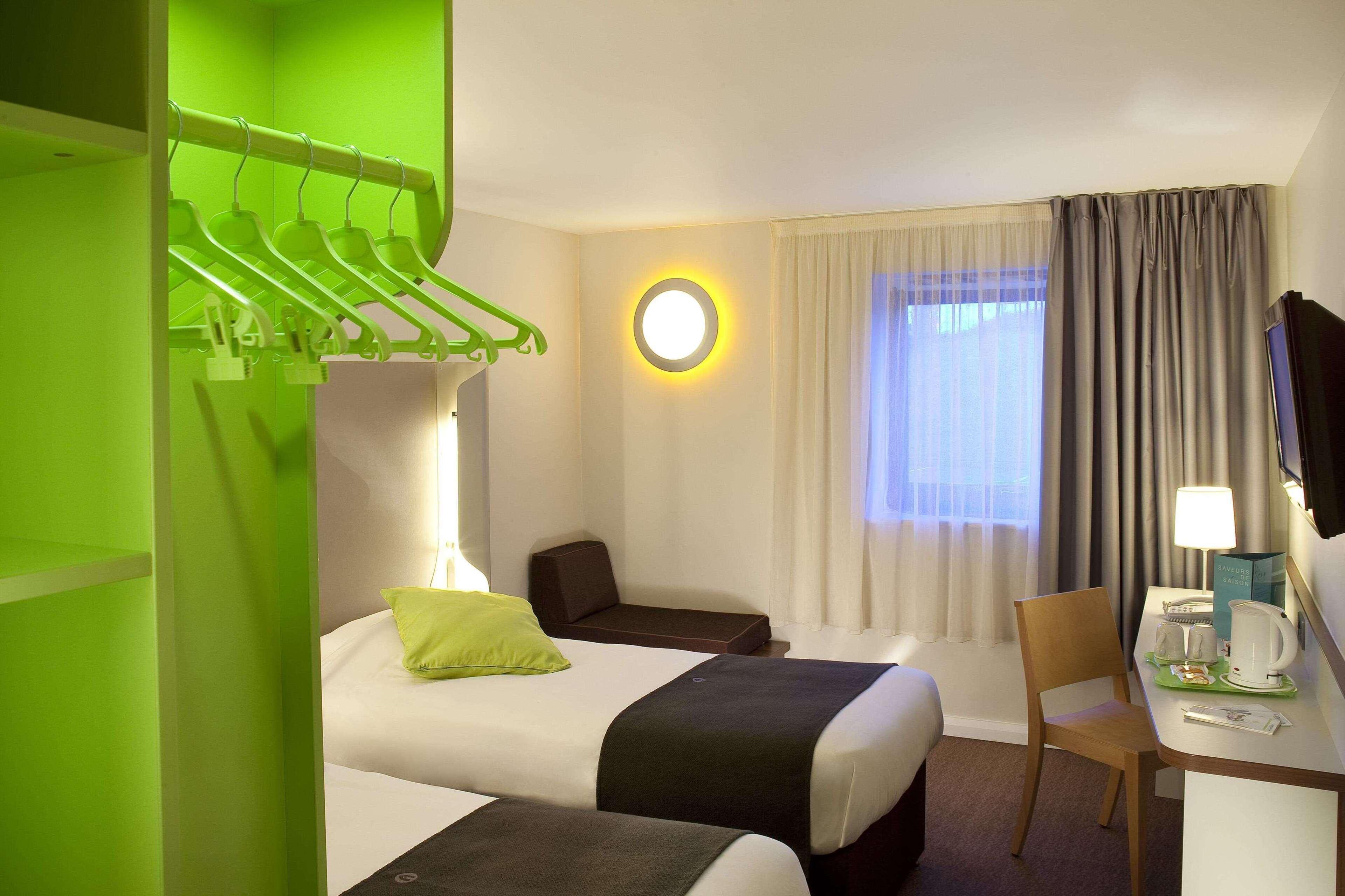 กัมปาไนล์ นอร์ทแฮมป์ตัน Hotel นอร์ทแธมป์ตัน ภายนอก รูปภาพ